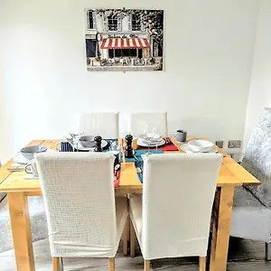 Holiday home 3 Bed In Peaceful Village Darlington, Middleton One Row